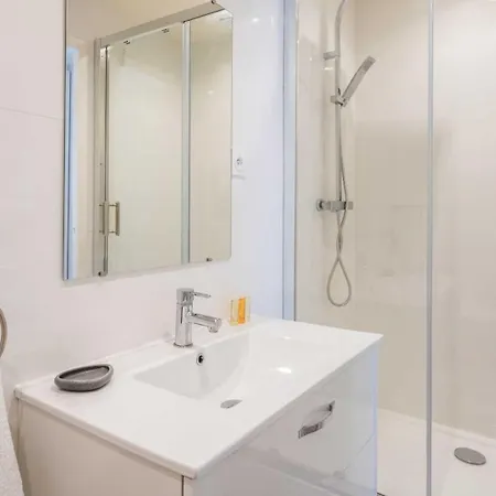 Apartment Cosy 3bdr-6p - Parc Des Buttes-chaumont Paris